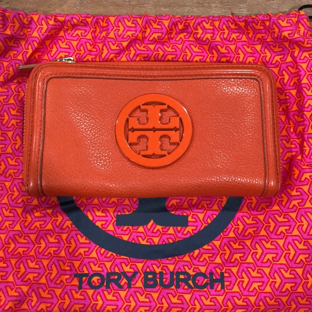 Tory Burch Continental Zip around wallet.